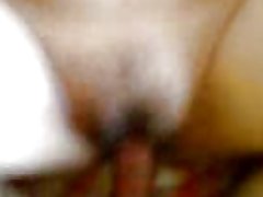 Sri Lanka tamil mẹ với sữa tits