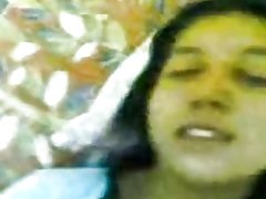 Tiếng Mã lai cũ hơn mami màu xanh ăn mặc