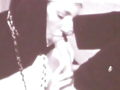 Chuyến bay của lưỡi s nun xung quanh linh mục s sẽ